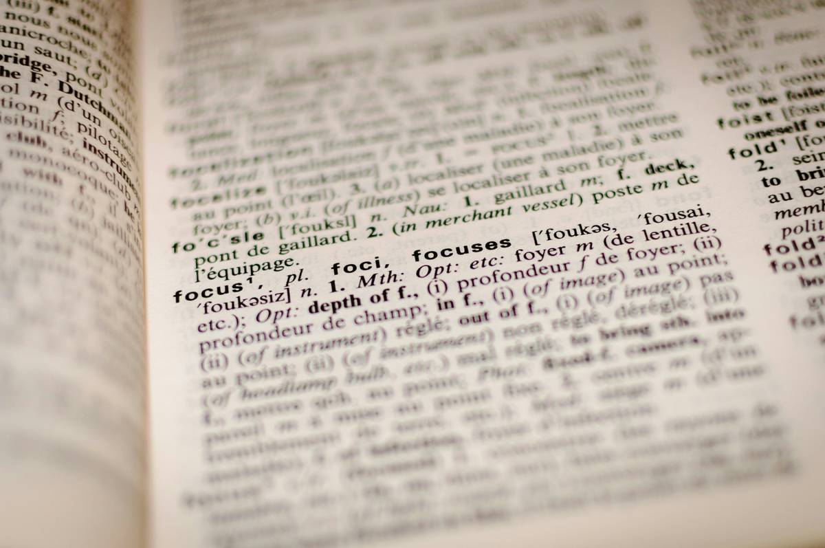What Real Studies in Linguistic Analysis Reveal About How We Actually Talk (And Why It Matters Online)